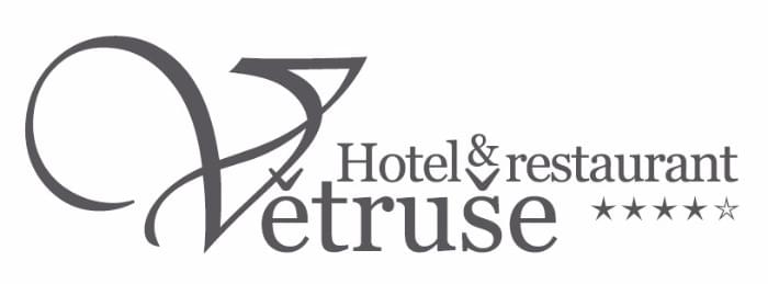 logo hotelu Větruše